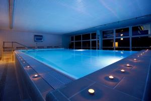 Πισίνα στο ή κοντά στο MÁJ Hotel Medical Wellness