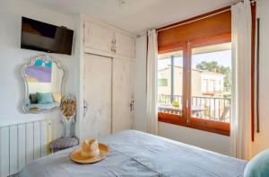 Ένα ή περισσότερα κρεβάτια σε δωμάτιο στο TOSSA DE MAR, MIRAMAR con piscina +68 φωτογραφίες