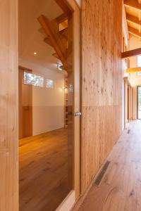 Fotografie z fotogalerie ubytování Rinrei terrace 一棟貸切 シングルルーム6部屋 各部屋トイレ シャワー付 v destinaci Azumino