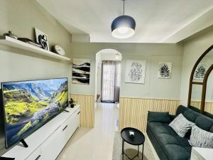 TV a/nebo společenská místnost v ubytování Peaceful Nest at Shore 2 Res