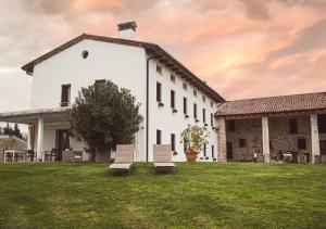 A garden outside Agriturismo Vecio Portico