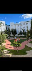 Zahrada ubytování Fnideq Superbe appartement