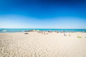 Afbeelding uit fotogalerij van Golden Tide Residence in Elenite