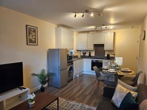 Kuchyň nebo kuchyňský kout v ubytování 2Bedroom Flat Western Elms Free Parking Reading