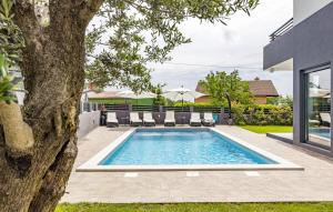 Πισίνα στο ή κοντά στο Villa Kali