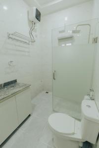 Koupelna v ubytování George Residence Kaura Abuja