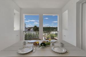 Balkón nebo terasa v ubytování Palm Beach Residency - Beachside with Free Parking