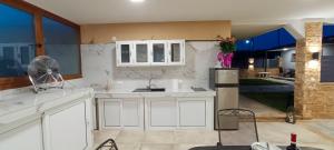 Kuchyň nebo kuchyňský kout v ubytování Victoria's Apartments + 4 fotografie