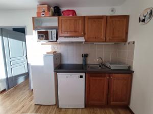 Φωτογραφία από το άλμπουμ του Mountain Retreat in Hautes-Alpes with Stunning Views σε Orcières +6 φωτογραφίες