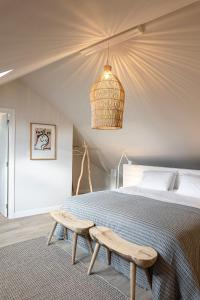 Postel nebo postele na pokoji v ubytování Charming Design House In Montijo With Garden - 45