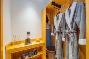 Fotografie z fotogalerie ubytování Yichun Jiuyu Xinzhi Light Luxury B&B v destinaci Yichun