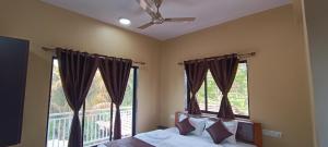 Fotografie z fotogalerie ubytování Dakshin Kashi Home stay Harihareshwar v destinaci Harihareshwar