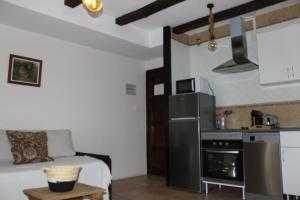 Kuchyň nebo kuchyňský kout v ubytování Apartamentos de Astroturismo la Cañada