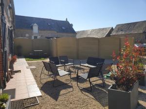 Fotografie z fotogalerie ubytování La Petite Folie v destinaci Eole-en-Beauce + 10 fotografií