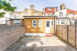 Bangunan di mana terletaknya apartmen