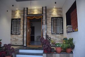 Fotografie z fotogalerie ubytování nalanda niwas v destinaci Akalkot