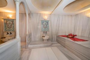 Koupelna v ubytování Hotel Yasmak Sultan