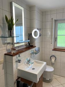 Ein Badezimmer in der Unterkunft Exklusive Ferienwohnungen und Business Apartments Marburg