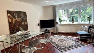 TV/Unterhaltungsangebot in der Unterkunft Exklusive Ferienwohnungen und Business Apartments Marburg