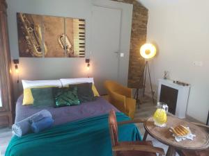 Posezení v ubytování Gite Nougaro 2 pers private spa ouvert à l'année