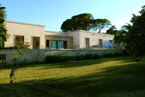 Κήπος έξω από το Casa dell Arco by Symphonya Luxury Rentals