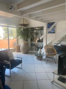 Billede fra billedgalleriet på Incroyable T3 vue mer avec magnifique terrasse i Porquerolles + 14 billeder