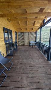 Balkón nebo terasa v ubytování Cabanes et Lodges du Belvedere