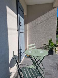 Fotografie z fotogalerie ubytování Chambre d'hôte reposante fluent in English v destinaci Preignac