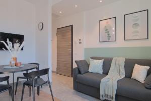 Posezení v ubytování Cà del Lasco - Modern Apartments in Classic Villa