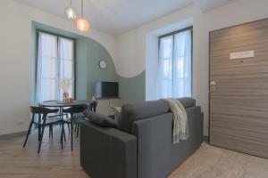 Posezení v ubytování Cà del Lasco - Modern Apartments in Classic Villa