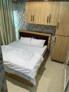 Postel nebo postele na pokoji v ubytování Xplode Residence