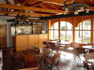 Restaurace v ubytování Ginti Panzió, Őrség
