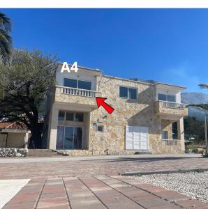 Budova, kde se apartmán nachází