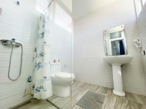 Foto Punta Canas asuva majutusasutuse ROOFTOP POOL Ducassi STUIOS SUITES Los Corales HOTEL BEACH CLUB & SPA galeriist