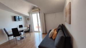 Posedenie v ubytovaní Apartments Kapetanovi Dvori