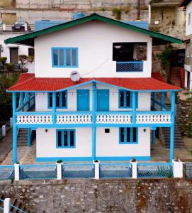 Gallery image of Baba's Blue Bunglow in Bhowāli