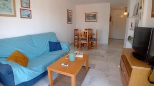 TV a/nebo společenská místnost v ubytování Cielos de Maro