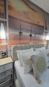 A bed or beds in a room at Country House DAFNI