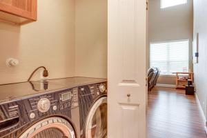 a kitchen with a sink and a counter top at 6 Mi to Water Spacious Canyon Lake Home in Canyon Lake +17 photos