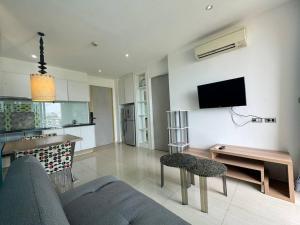 TV a/nebo společenská místnost v ubytování Atlantis Condo Jomtien Pattaya