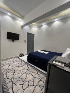 Μια τηλεόραση ή/και κέντρο ψυχαγωγίας στο Pyramids Legend View Hotel