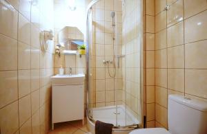Koupelna v ubytování Marmari -Villa dla par + 37 fotografií
