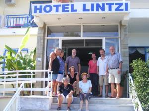 Hosté ubytování Lintzi Hotel