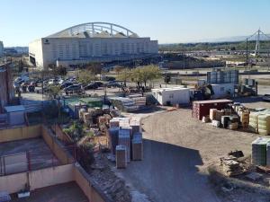 an aerial view of a construction site with a building at Apartamento con Jacuzzi El Rincón de las Delicias in Zaragoza