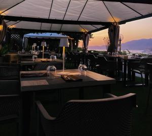 Příroda nedaleko hotelu + 15 fotografií