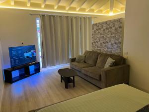 Televisyen dan/atau pusat hiburan di Ocean Garden Studio I