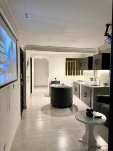 Kuchyň nebo kuchyňský kout v ubytování LOFT HOST PARTNER Cerca al Aeropuerto,Expofuturo y Ukumari