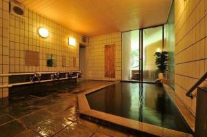 Bazén v ubytování Tsubame Highland Lodge燕ハイランドロッジ nebo v jeho okolí