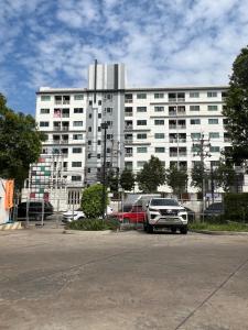 Bangunan di mana terletaknya apartmen