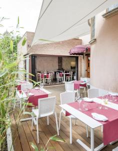 Restaurace v ubytování Hotel Noce